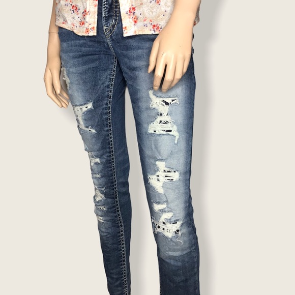Silver Suki Skinny Ripped Distressed Denim Jeans - Picture 2 of 8